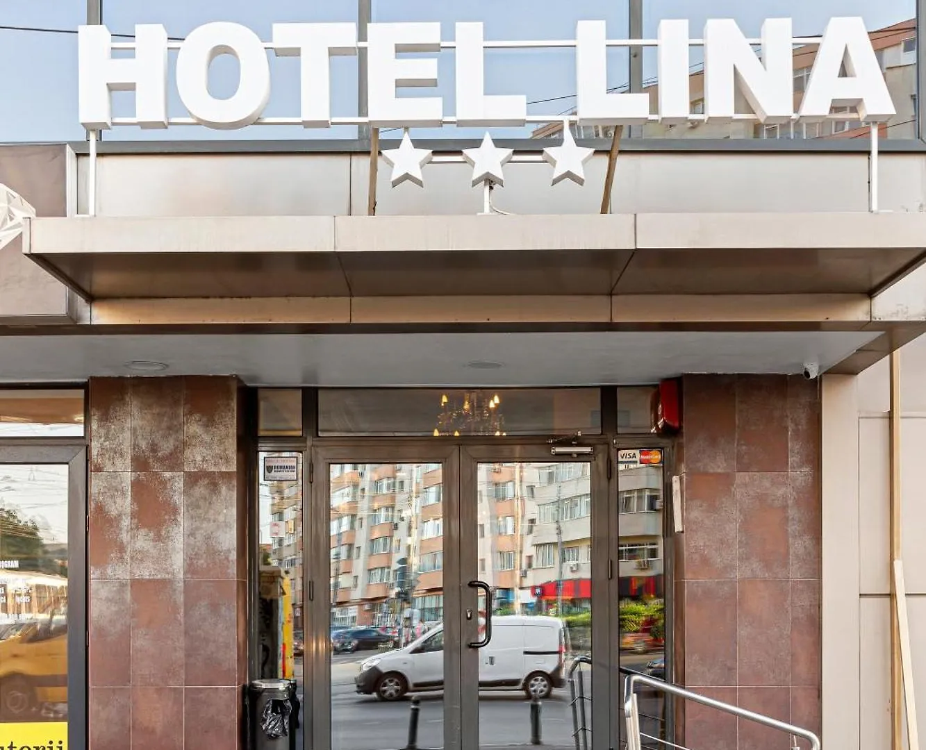 Lina Hotel Bucarest 3*,