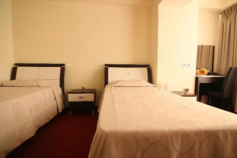 Lina Hotel Bucharest 3*,